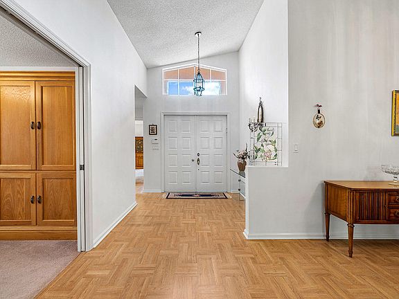 5th image of 9750 Harbour Lake Cir
