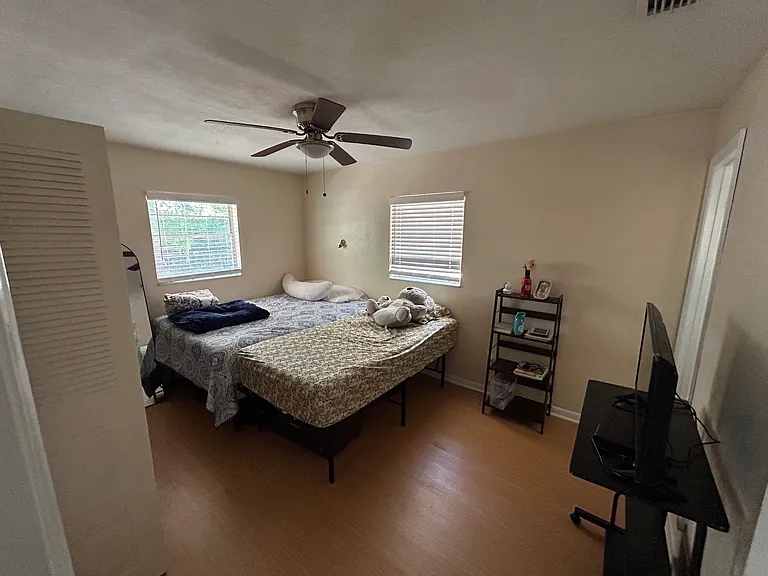 17361 Pinholster St — Photo 10