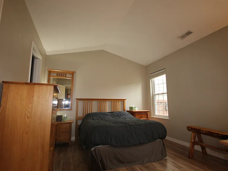 2109 Troy Ct — Photo 27
