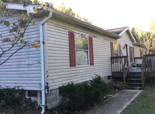 1017 Log Lick Rd, Winchester, KY 40391