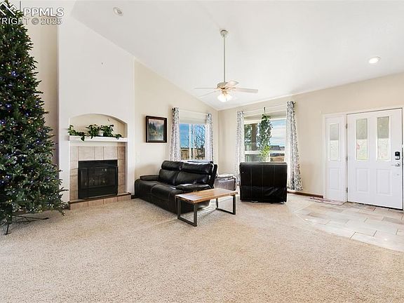 3rd image of 15605 Terra Ridge Cir