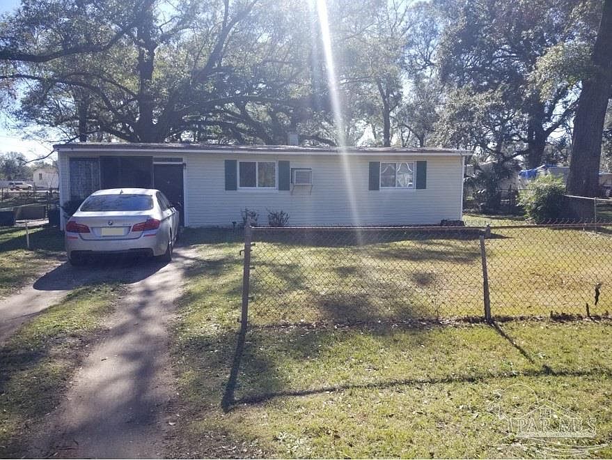1st image of 17 Cloverland Ct