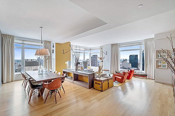 1st image of 400 E 67th St APT 28C
