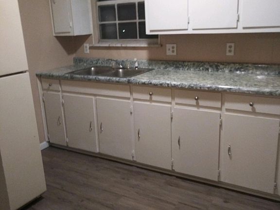 2nd image of 116 Bayberry St APT 3