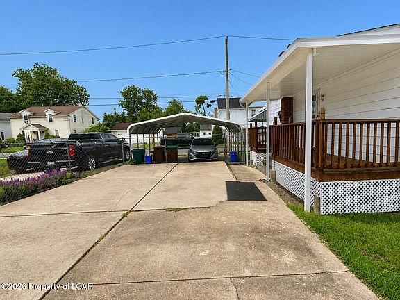 2nd image of 15 Maple St