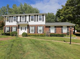 10551 Hackamore Ln, Saint Louis, MO