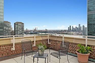 Rented by Nest Seekers International