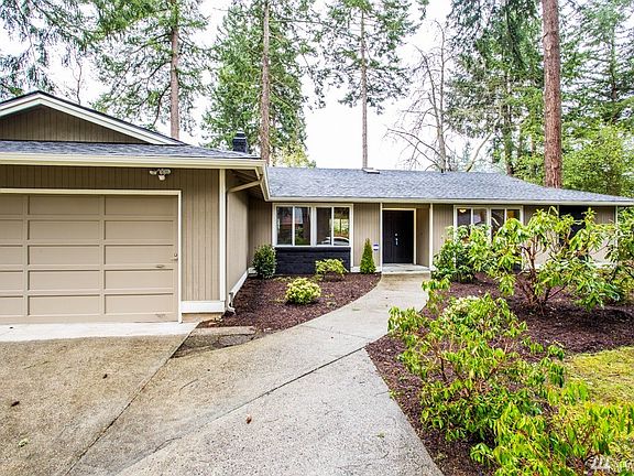 2nd image of 12208 Shadywood Ln SW