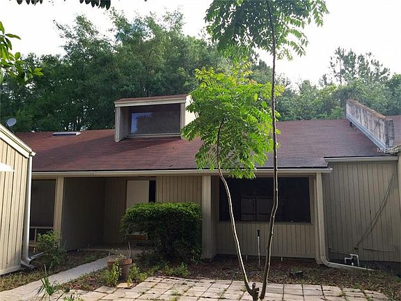 2nd image of 123 Hidden Oak Dr