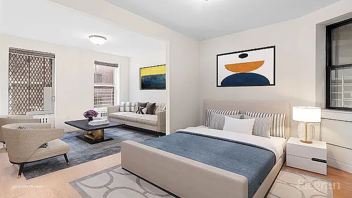 1st image of 326 W 43rd St APT 3RW