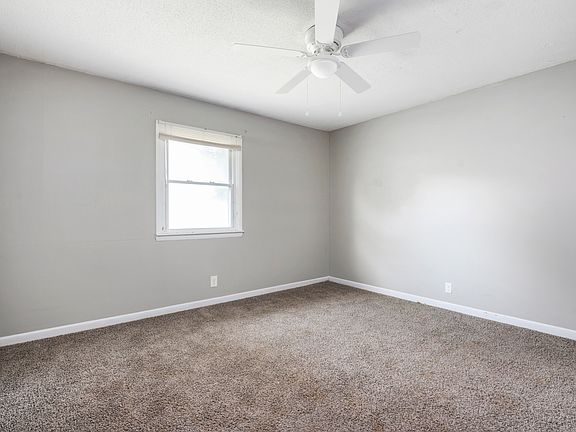 5th image of 1114 S Stockport Dr #2