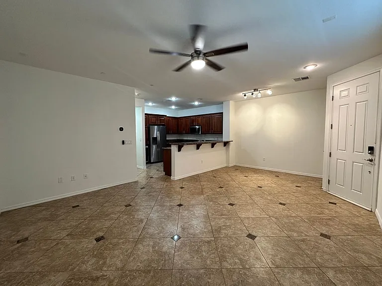 1571 Plaza Centre Dr #102 — Photo 6