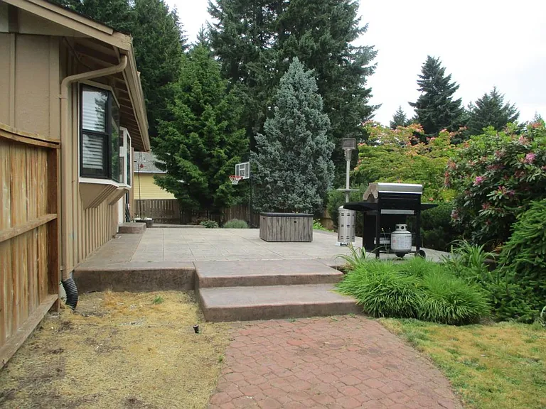 5513 70th Ave W — Photo 27