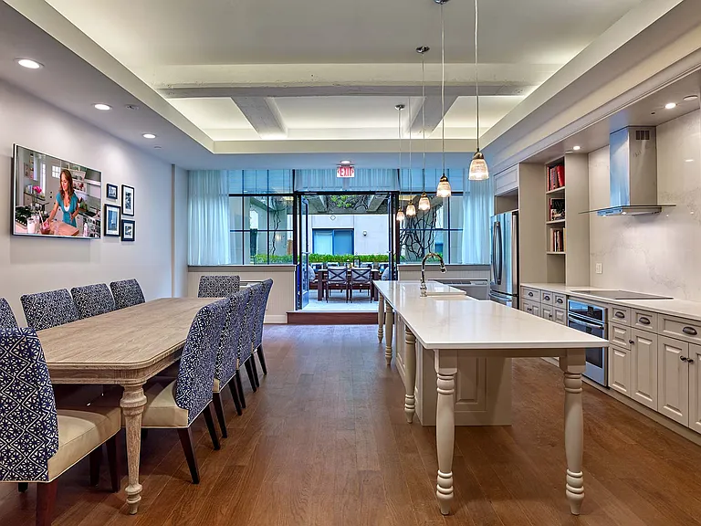 Demonstration kitchen that leads out to the courtyard. Perfect for entertaining