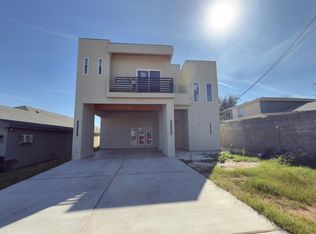 2905 Bayard St, Laredo, TX 78046