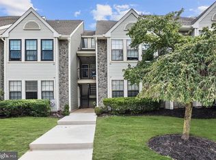 77 Bridgewater Dr, Marlton, NJ 08053