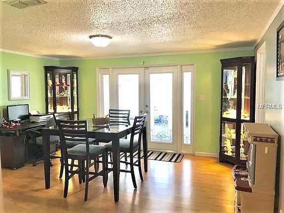 3rd image of 215 Marham Ave