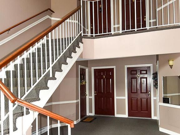 2nd image of 4056 Grays Pointe Ct #C