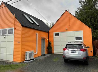 2828 Ellis St, Bellingham, WA 98225