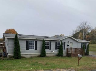 20 Saint Claire St, Ticonderoga, NY 12883