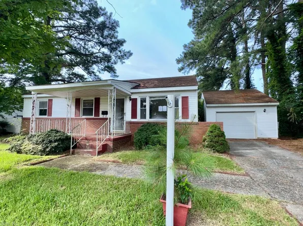 1520 Blanche Dr, Portsmouth, VA 23701