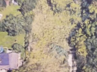 572 W Fullerton Ave, Addison, IL 60101