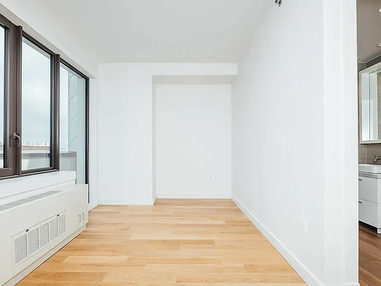 1801 Ocean Ave #8B — Photo 7