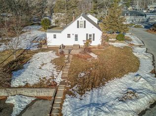 35 Clemente Dr, East Greenwich, RI 02818