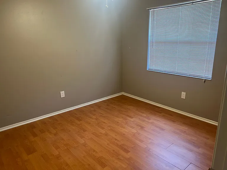 2314 E Crystal Lake Ave — Photo 21