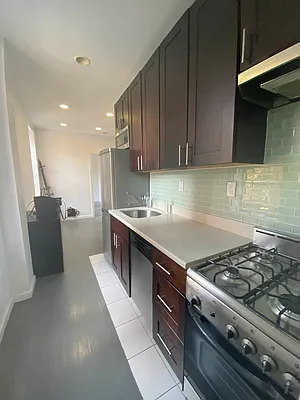 Rented by Aimee Grodanz, LREB | media 5