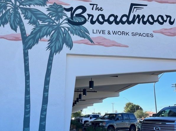 181 S Tucson Blvd #212