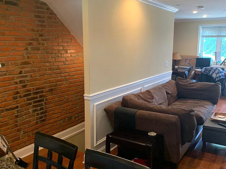 2364 E Fletcher St — Photo 3