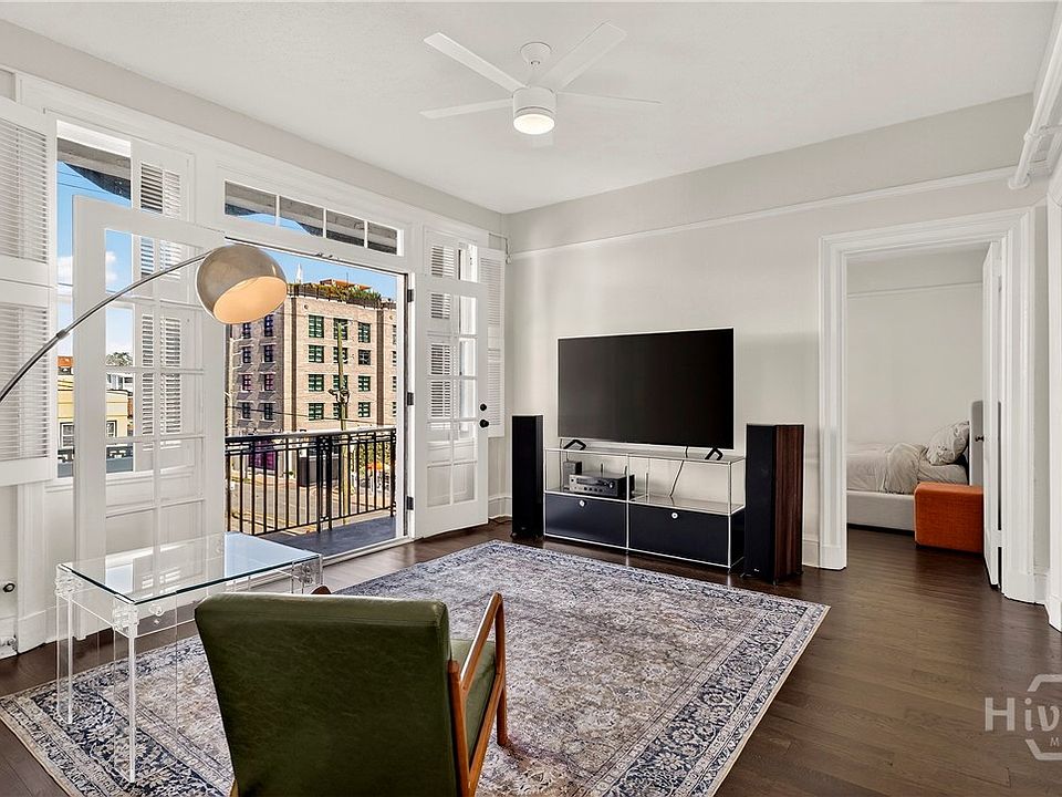 1st image of 24 E Liberty Street #36
