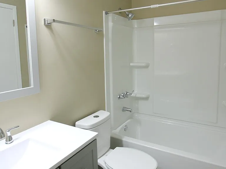 1804 Atkinson Dr — Photo 7