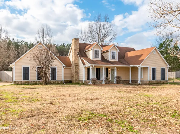 1424 Highway 4 W, Sarah, MS 38665