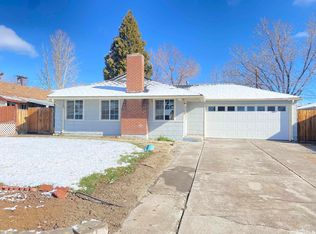 30 E Greenbrae Dr, Sparks, NV