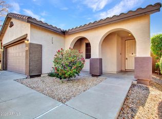 3825 W Desert Creek Ln, Phoenix, AZ 85086
