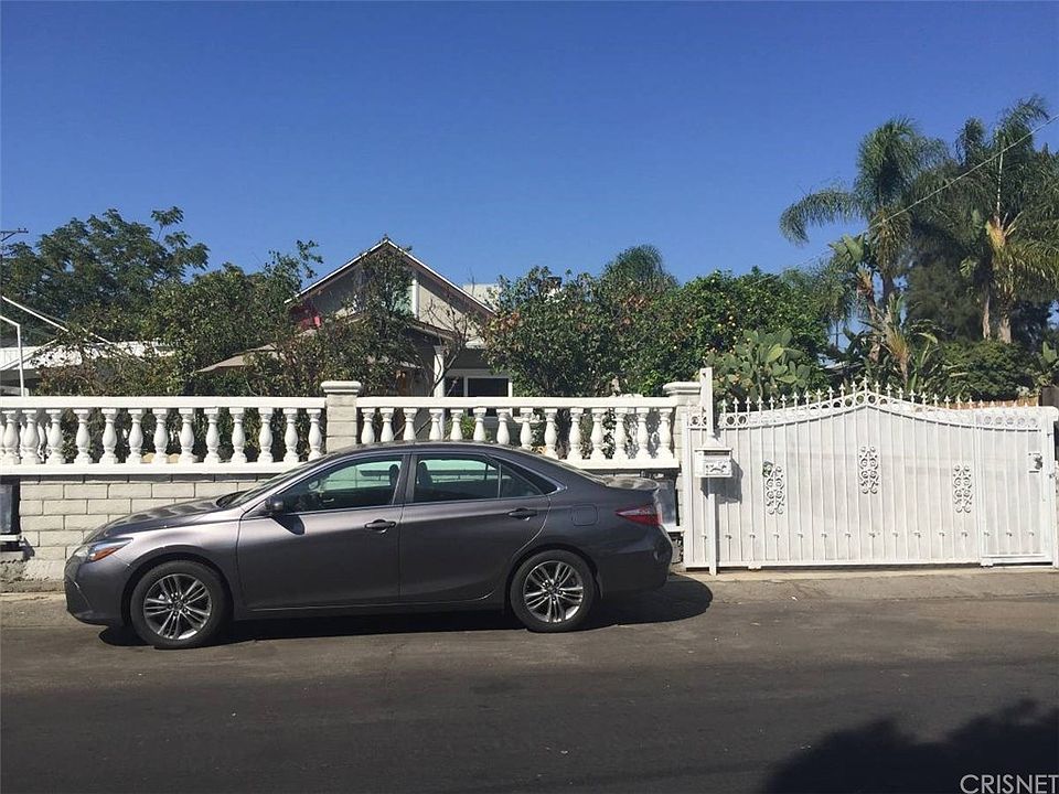 1st image of 5223 Strohm Ave