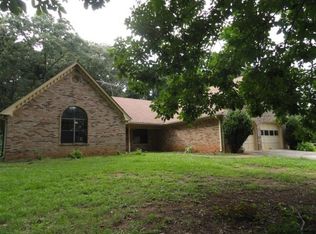 1445 Maddox Rd, Hoschton, GA 30548