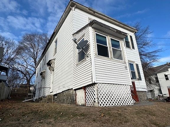 2nd image of 425 Chelmsford St #425