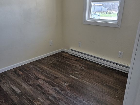 3rd image of 49 Nolan Dr #9H