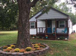 8816 NE 4th St, Midwest City, OK 73110