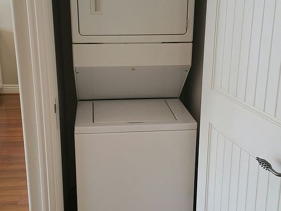 5th image of 37A E Main St