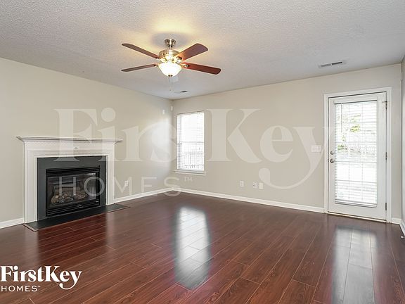 2nd image of 4145 Crestwood Cir
