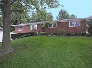1501 NE 77th St, Gladstone, MO 64118