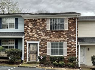 110 Five Oaks Dr, Nashville, TN 37217