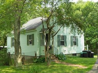 4 Tylers Ln, Wakefield, MA 01880