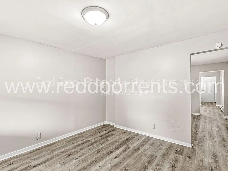 970 Edgemont Ave — Photo 12