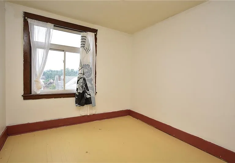 140 Saint Joseph St — Photo 12