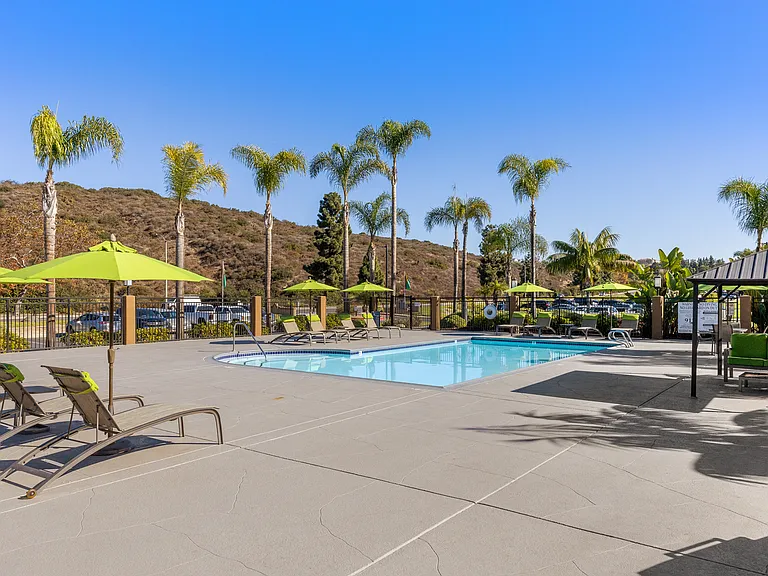 Beacon Cove — Photo 15